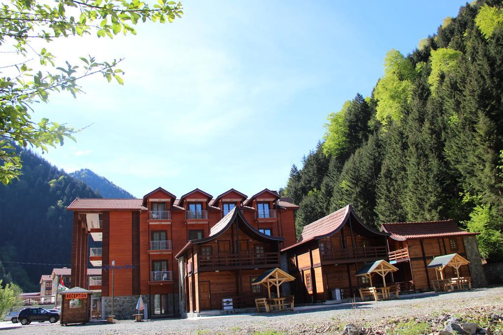 Akpinar Hotel Hồ Uzungöl Ngoại thất bức ảnh