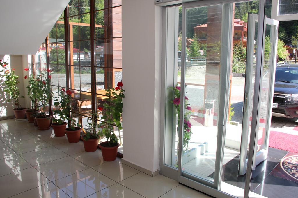 Akpinar Hotel Hồ Uzungöl Ngoại thất bức ảnh