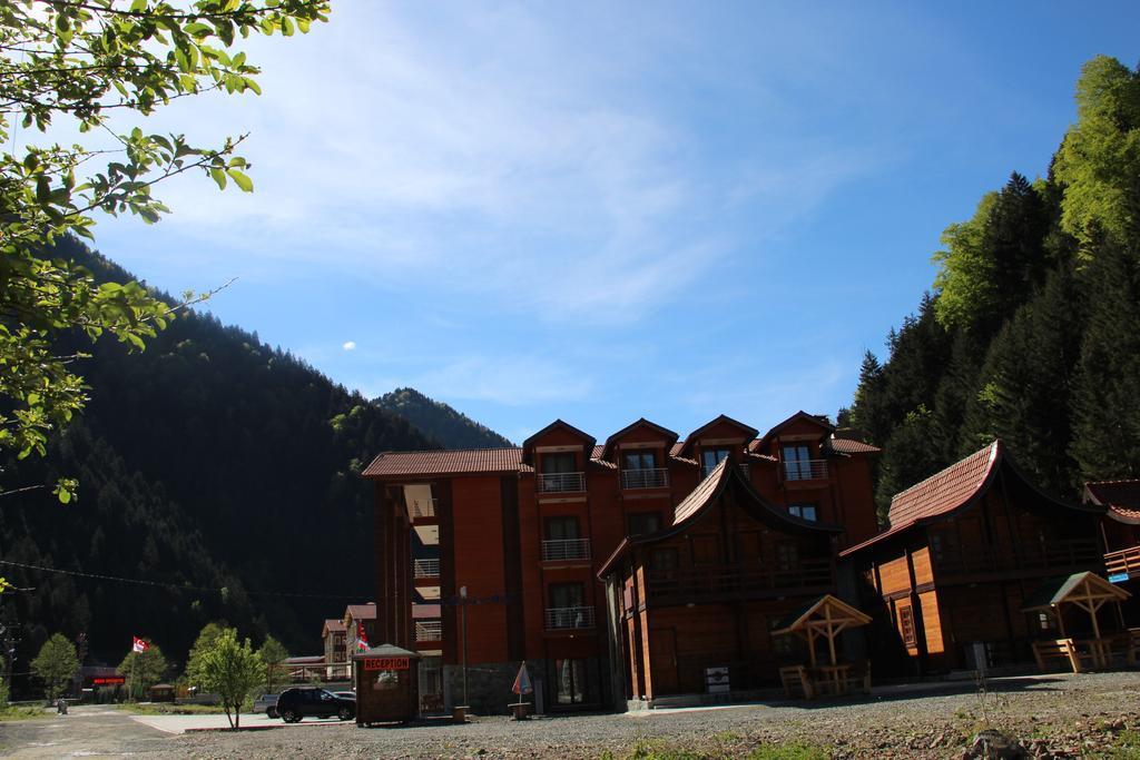 Akpinar Hotel Hồ Uzungöl Ngoại thất bức ảnh